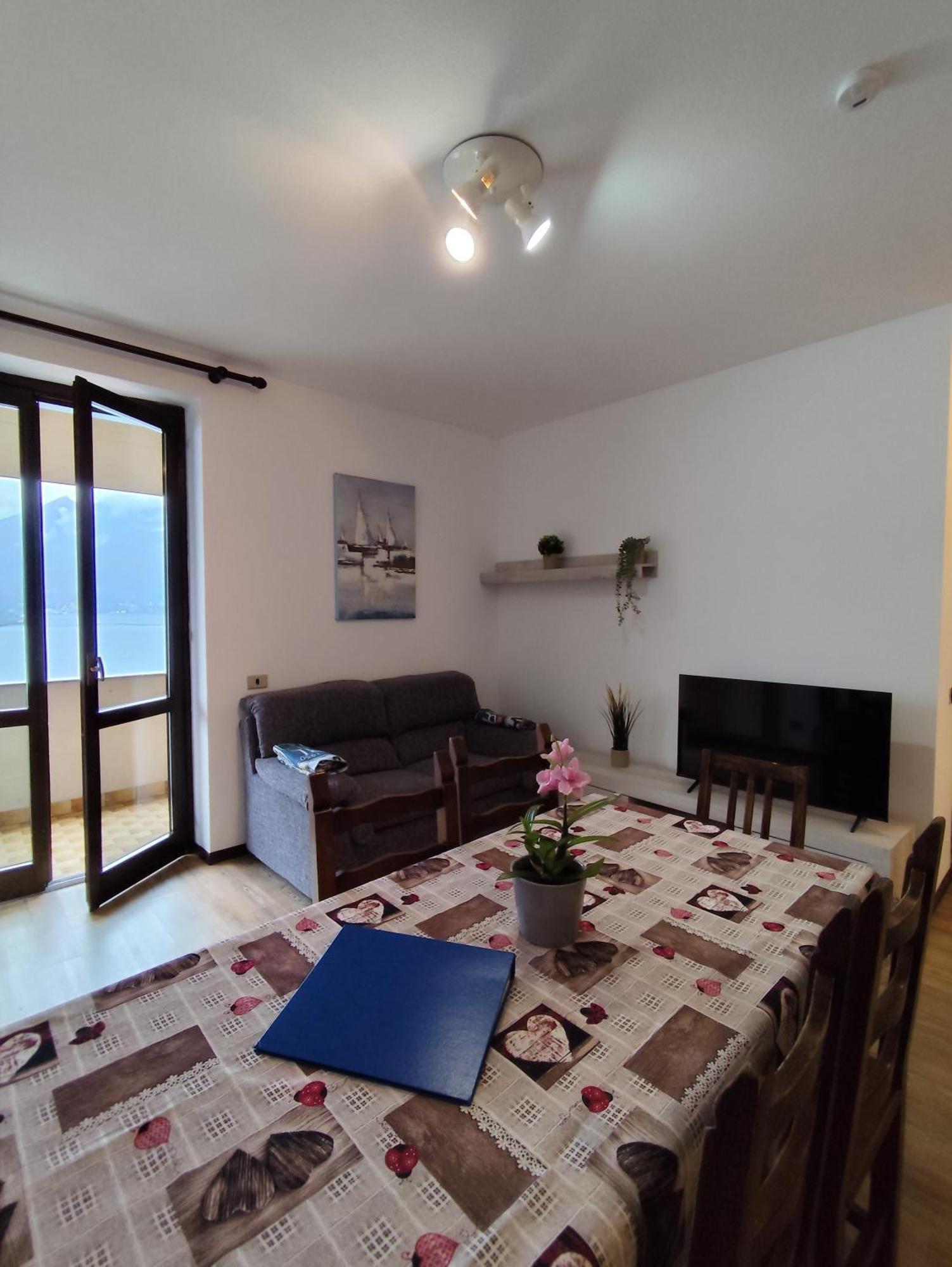 Casa Sofie E Charlotte Apartment วาเรนนา ภายนอก รูปภาพ